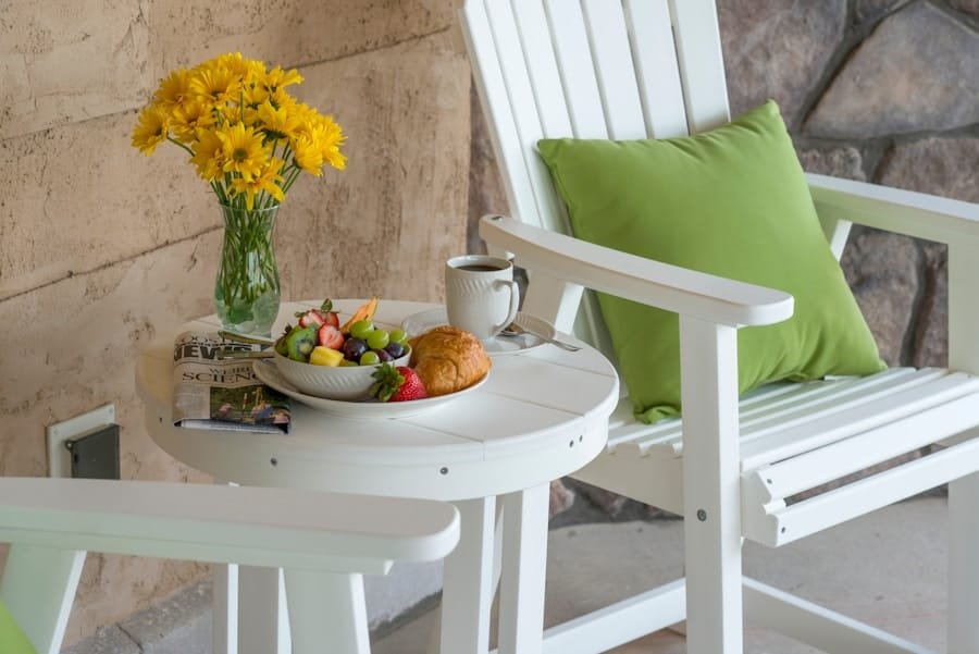 Photo "Patio Furniture vs Garden Furniture: What’s the Difference?"