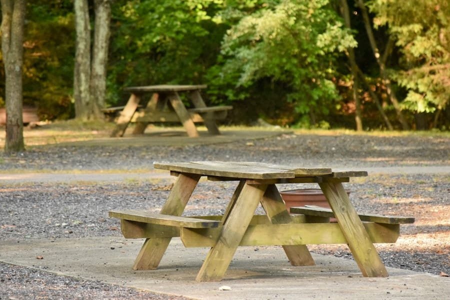 Photo Wooden benches