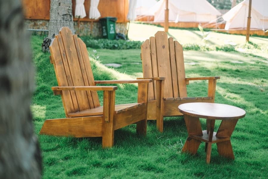 Photo teak wood outdoor furniture