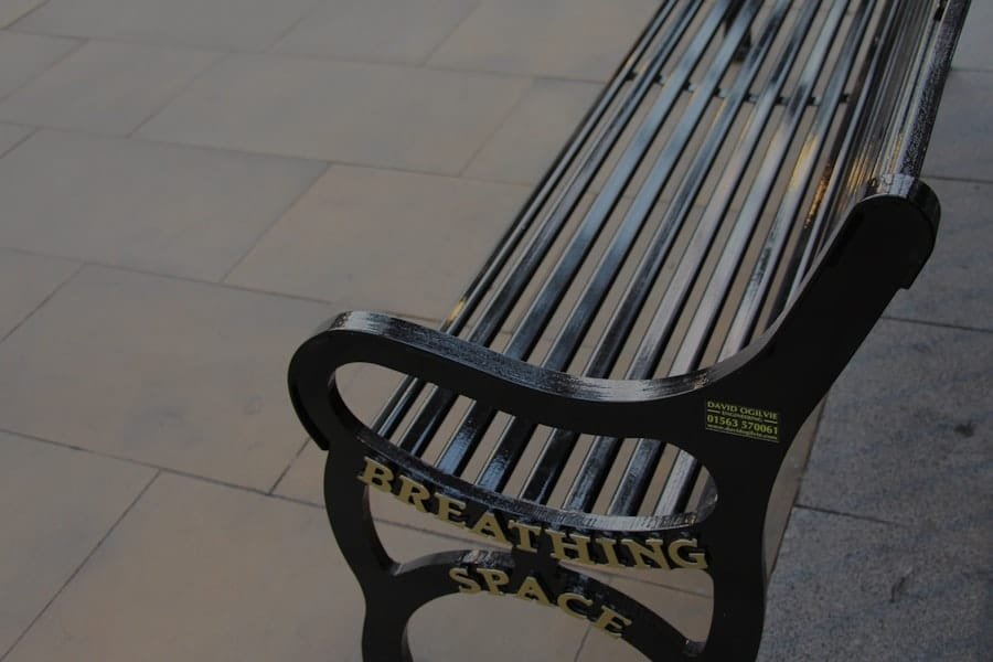 Photo outdoor swing chair