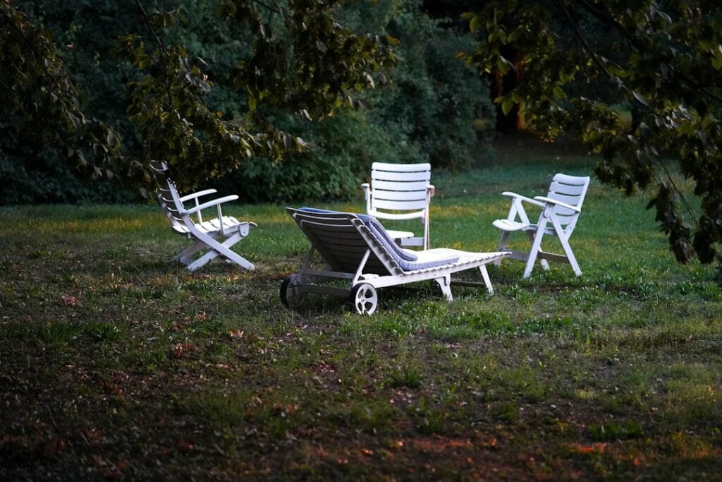 Photo Outdoor Furniture Options