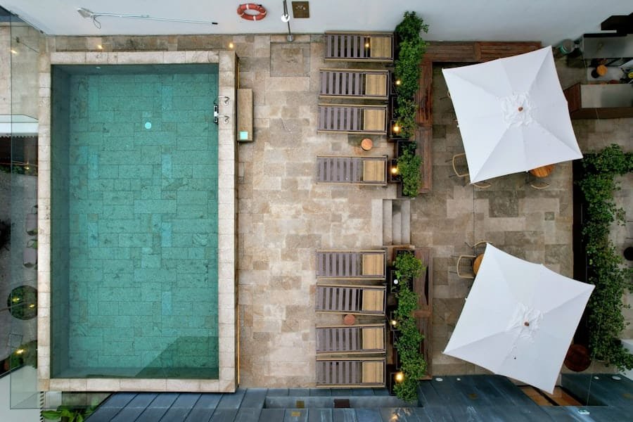 Poolside Lounge Chairs