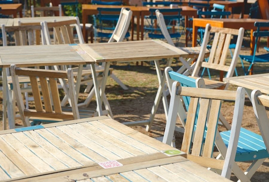 Photo Wooden Garden Tables