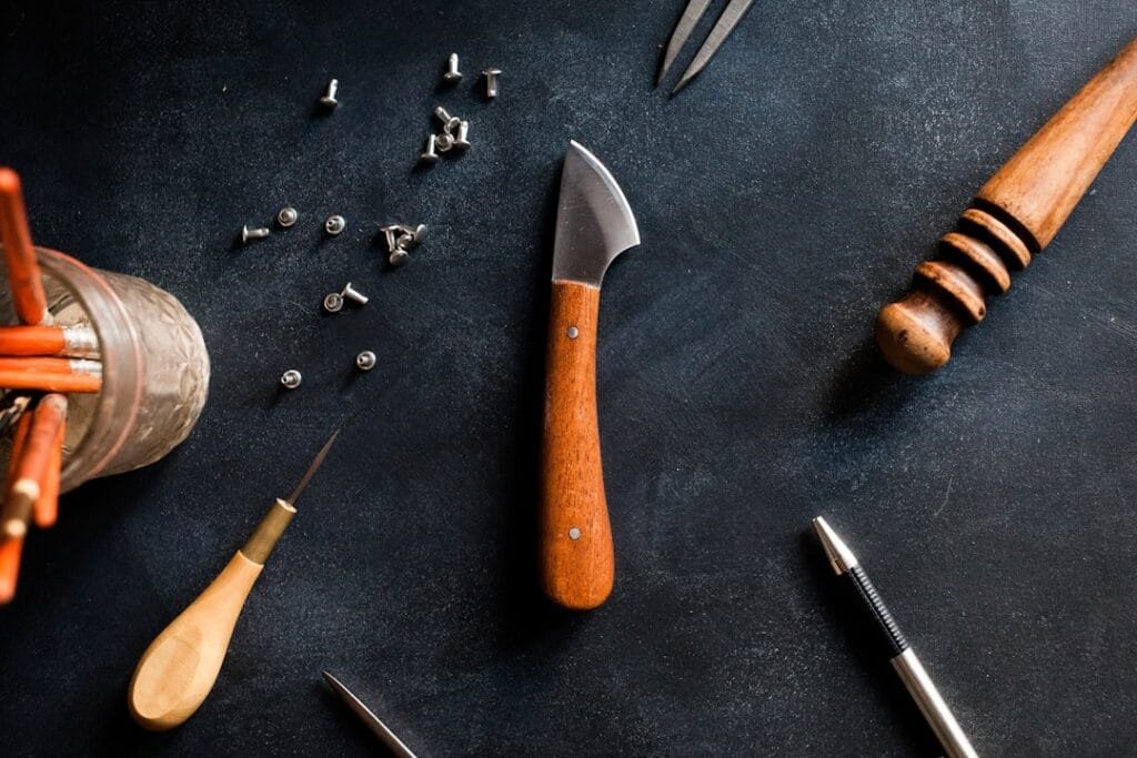Photo cutting tools supplier