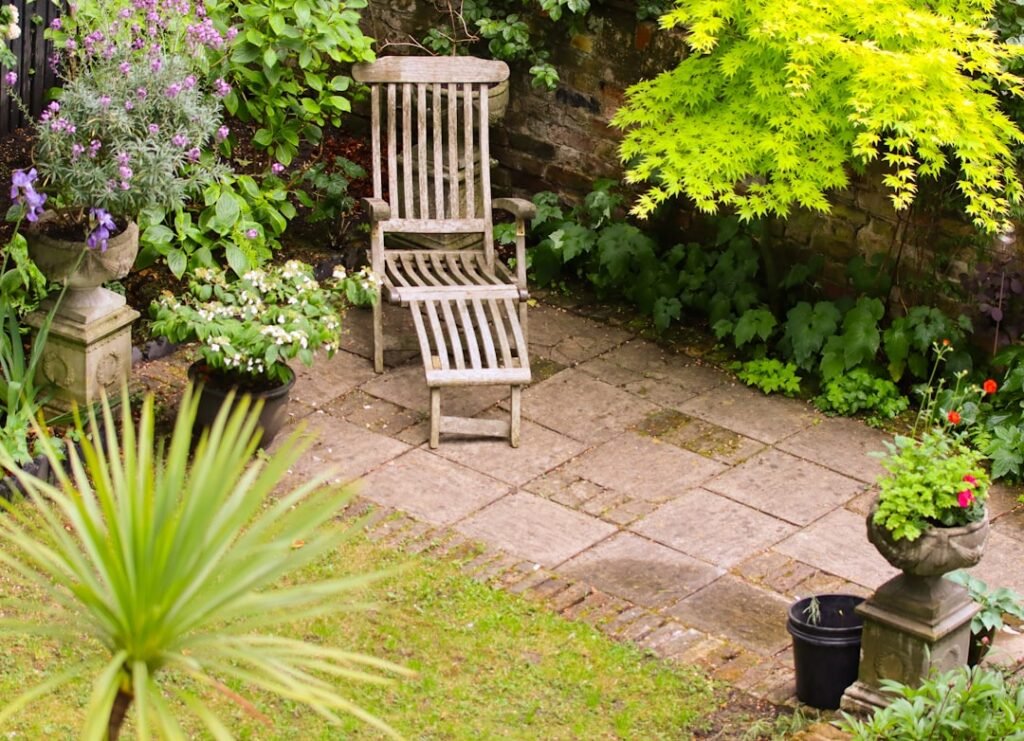 Photo Replace Garden Furniture